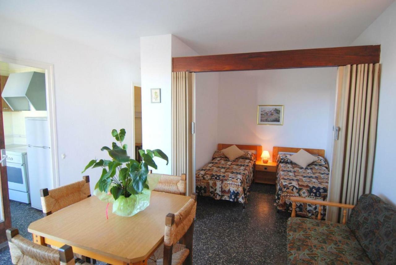 Aries Basic Apartment Salou Ngoại thất bức ảnh