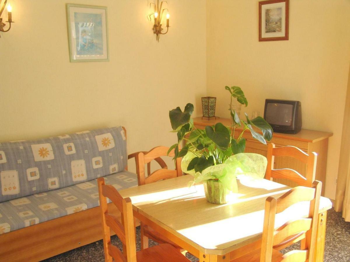 Aries Basic Apartment Salou Ngoại thất bức ảnh